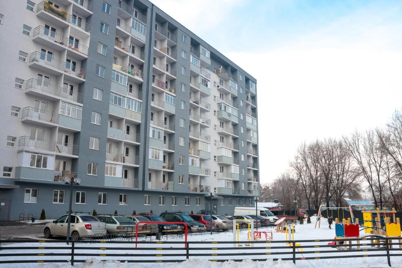 Apartments Akniet 233 - Asia Park Almaty Luaran gambar